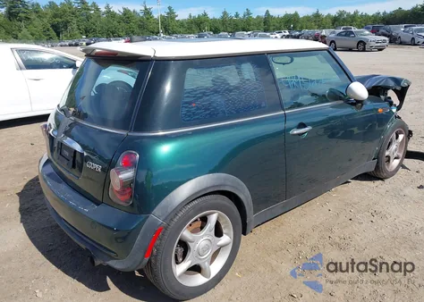 2005 Mini Cooper from USA, damaged, VIN WMWRC33515TJ69924